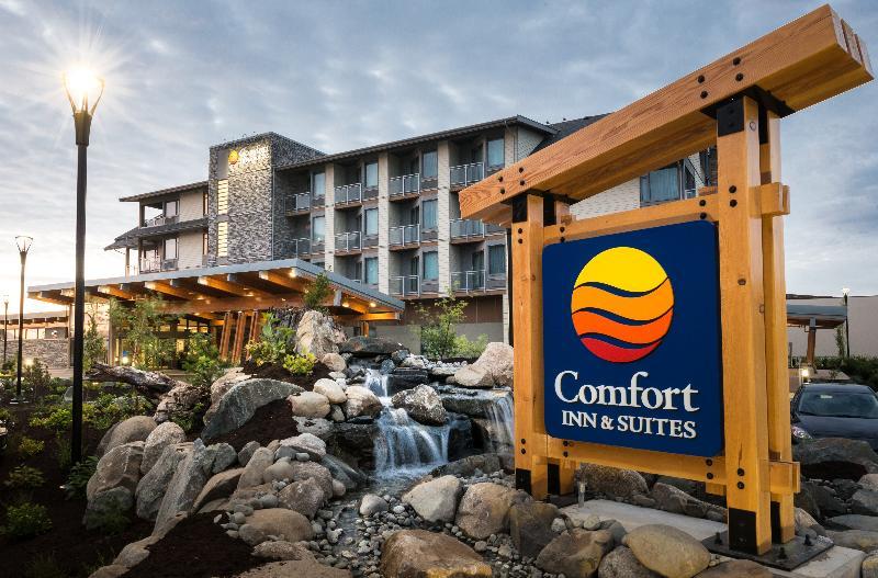 Comfort Inn & Suites Campbell River Esterno foto